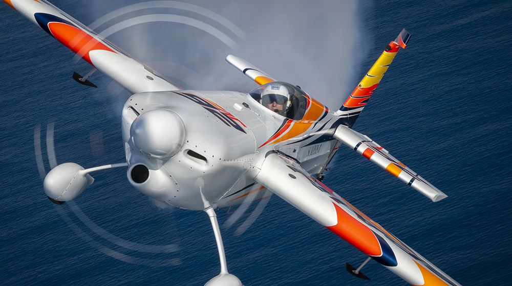 Juan Velarde - Edge 540 vuelo